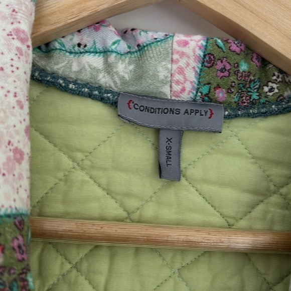 :Price Firm: Anthropologie Conditions Apply Printed Quilted Jacket in Green - Picture 9 of 13